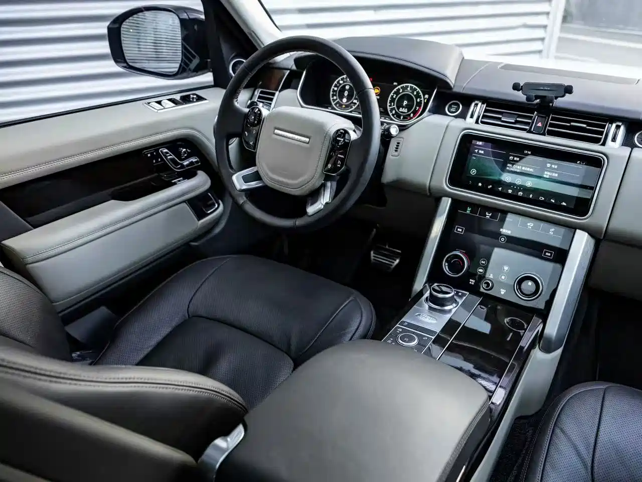 Фото 5 - Land Rover Range Rover