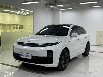 Li Auto L7