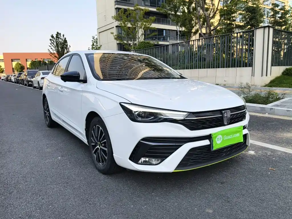 Фото 4 - Roewe i5
