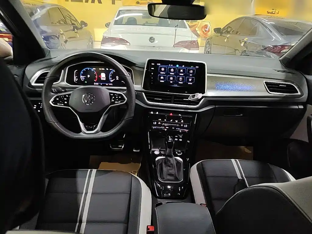 Volkswagen T-Roc, миниатюра 10