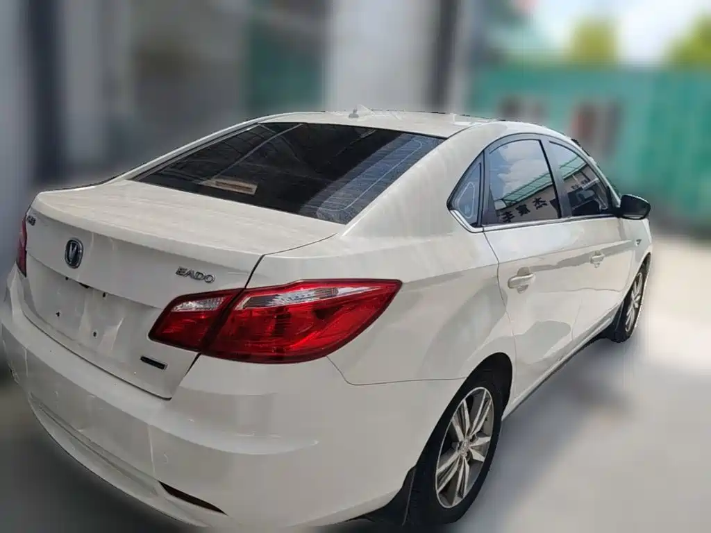 Changan Eado 2015 2015 1.6L Manual Elite (China IV)