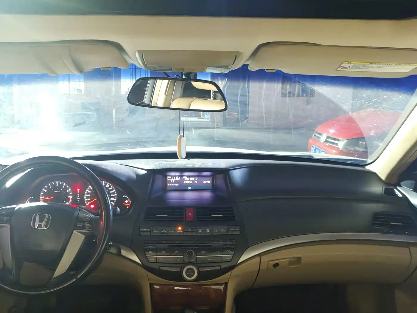 Фото 3 - Honda Accord