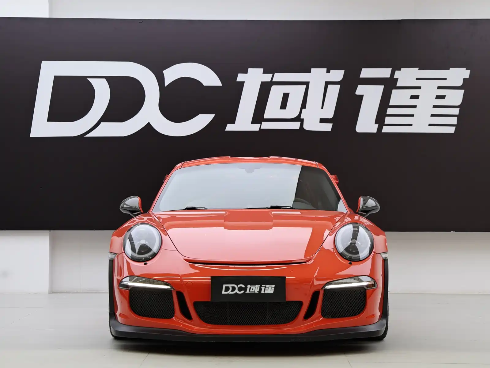 Фото 4 - Porsche 911