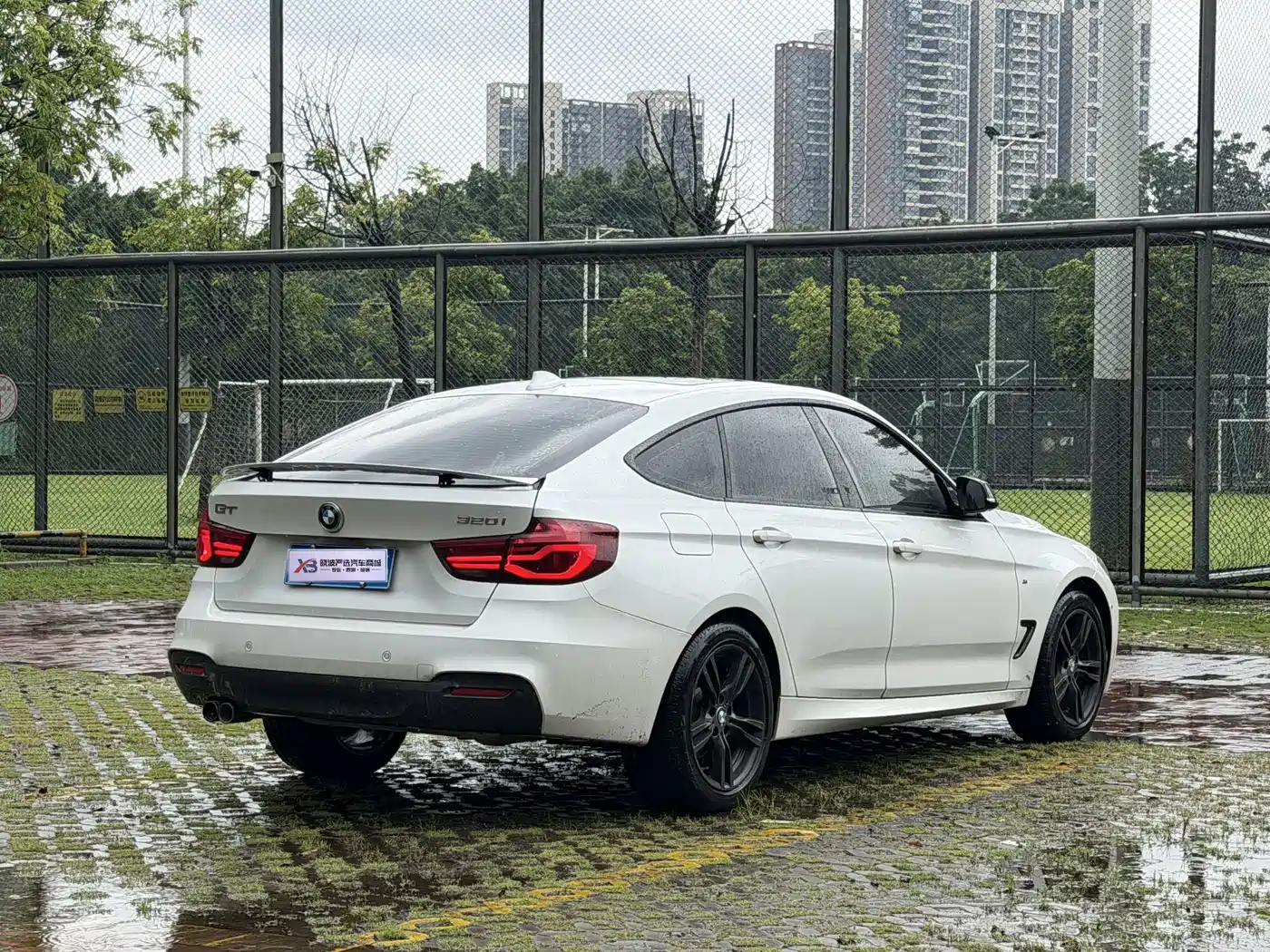 BMW 3 Series GT 2021 2020 320i M Sport Black Night Edition