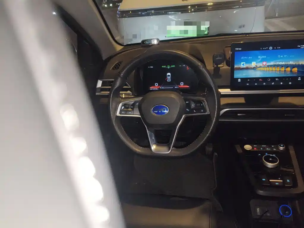 Фото 6 - BYD e2