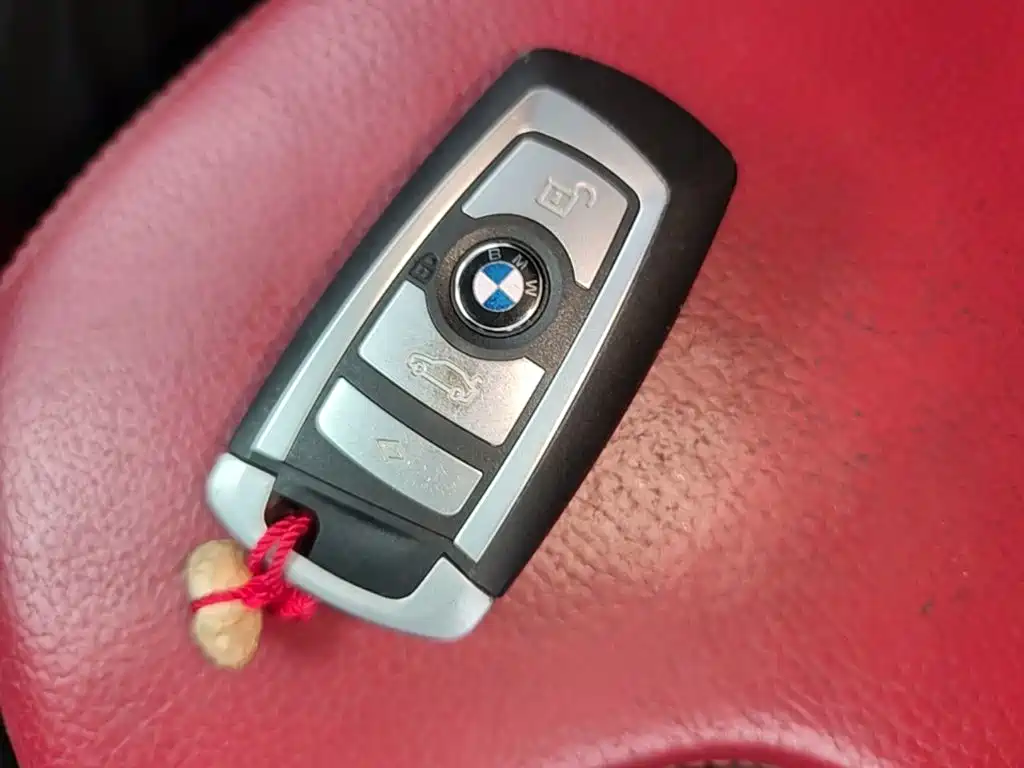 Photo 9 - BMW 3 Series