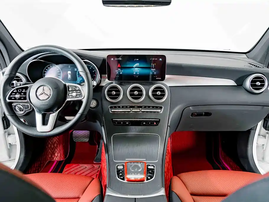 Mercedes-Benz GLC Coupe 2022 2021 GLC 300 4MATIC Coupe SUV