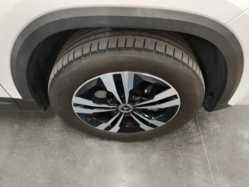 Mercedes-Benz GLA 2023 2023 GLA 220