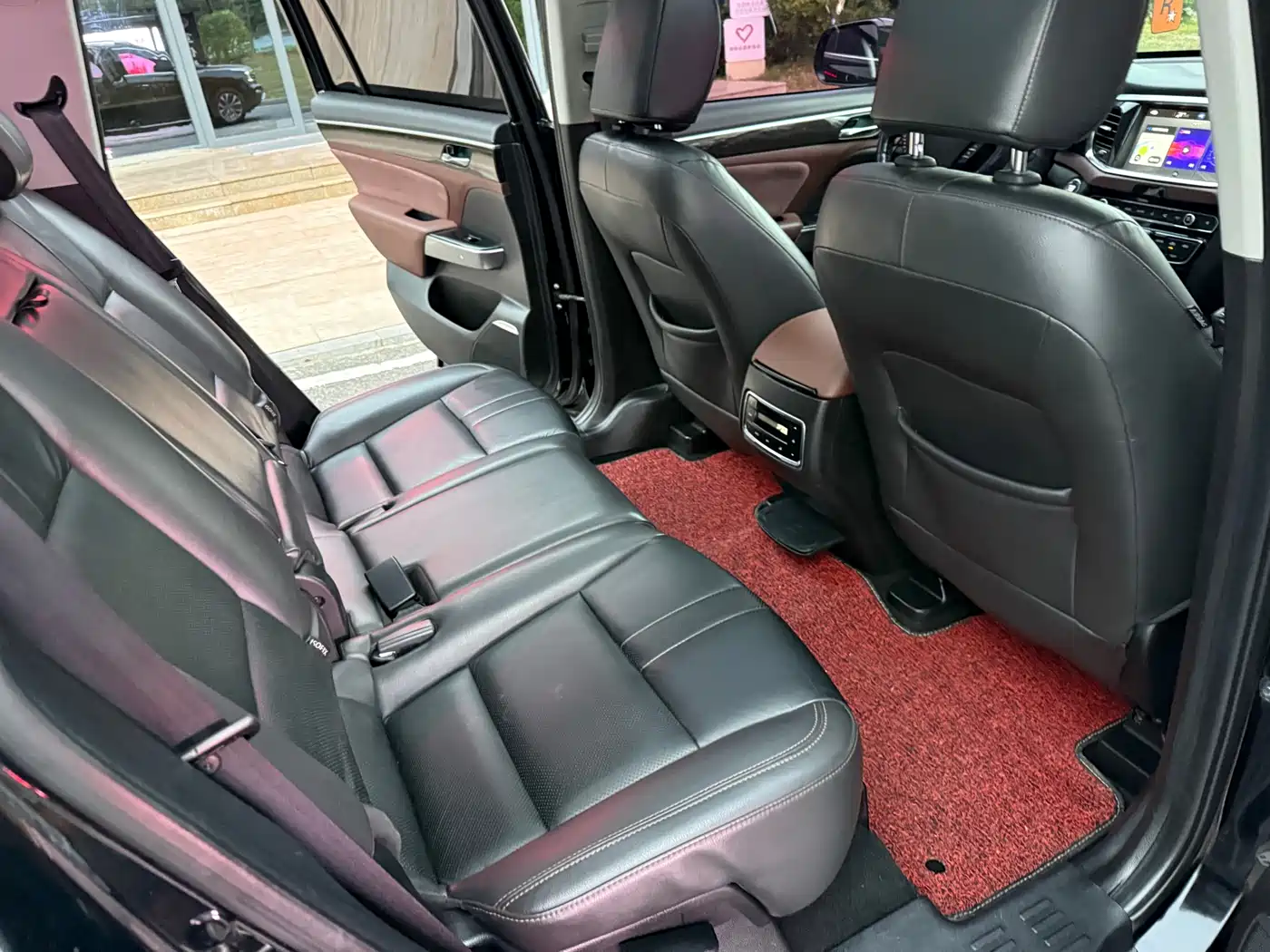 GAC Trumpchi Trumpchi GS8 2017 320T 2WD Luxury Smart Connect (7-seater) фото 12