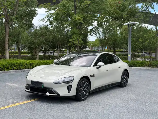 Xiaomi Auto Xiaomi SU7 2025