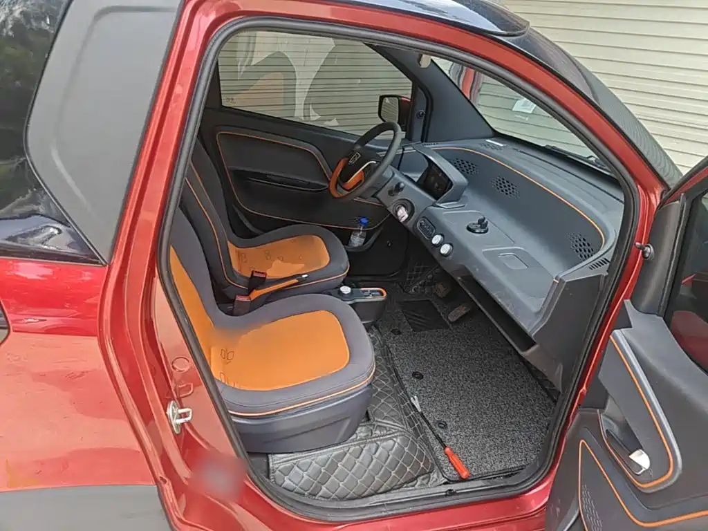 Baojun E100 2019 2019 250KM Smart Edition