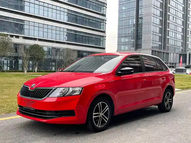  Škoda Skoda Rapid Spaceback 2018 1.6L Automatic Standard