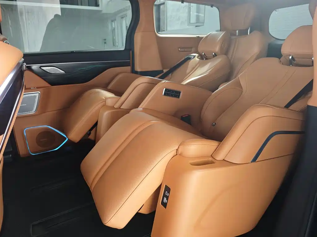 WEY Alpine 2024 2023 AWD Executive Long Wheelbase
