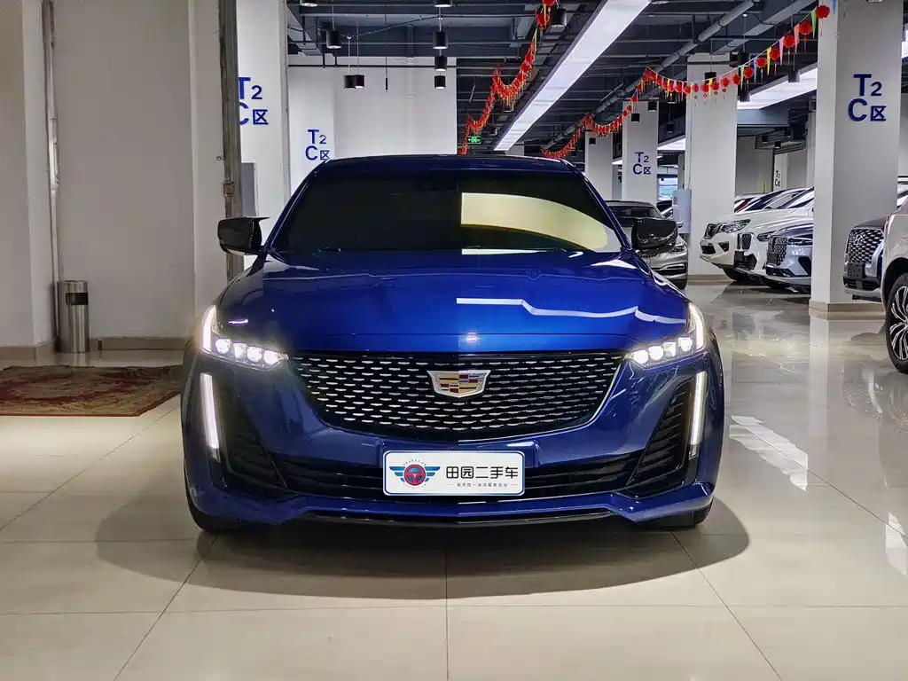 Фото 2 - Cadillac CT5