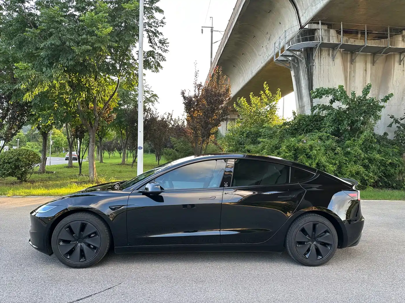 Tesla Model 3 2026 2025 Model Rear-Wheel Drive Edition