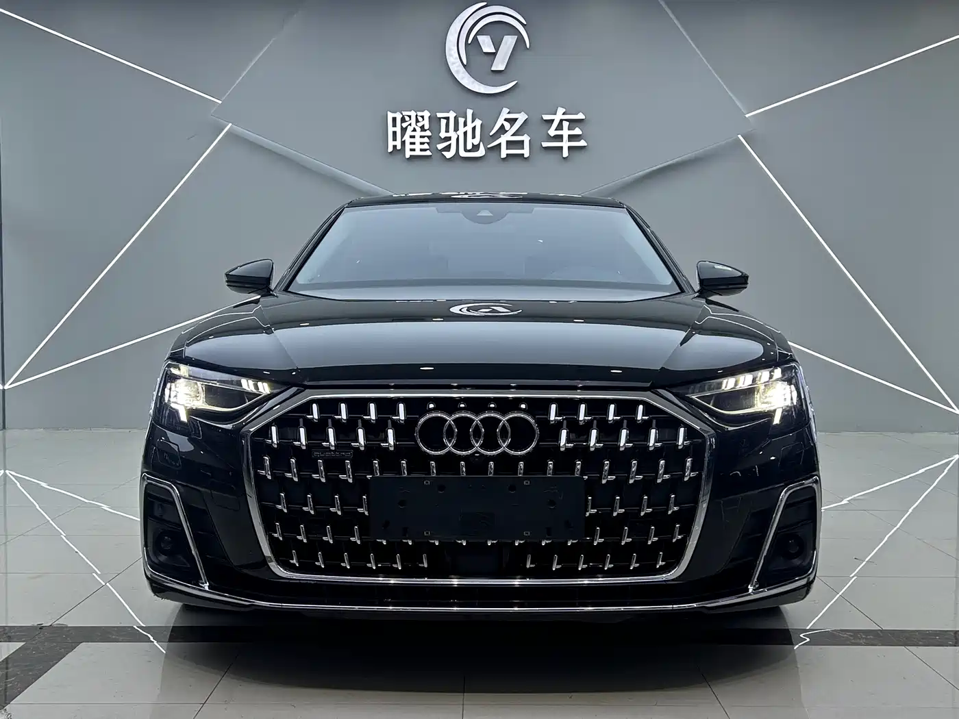 Audi A8 2024 Model A8L 50 TFSI quattro Premium Selection фото 2