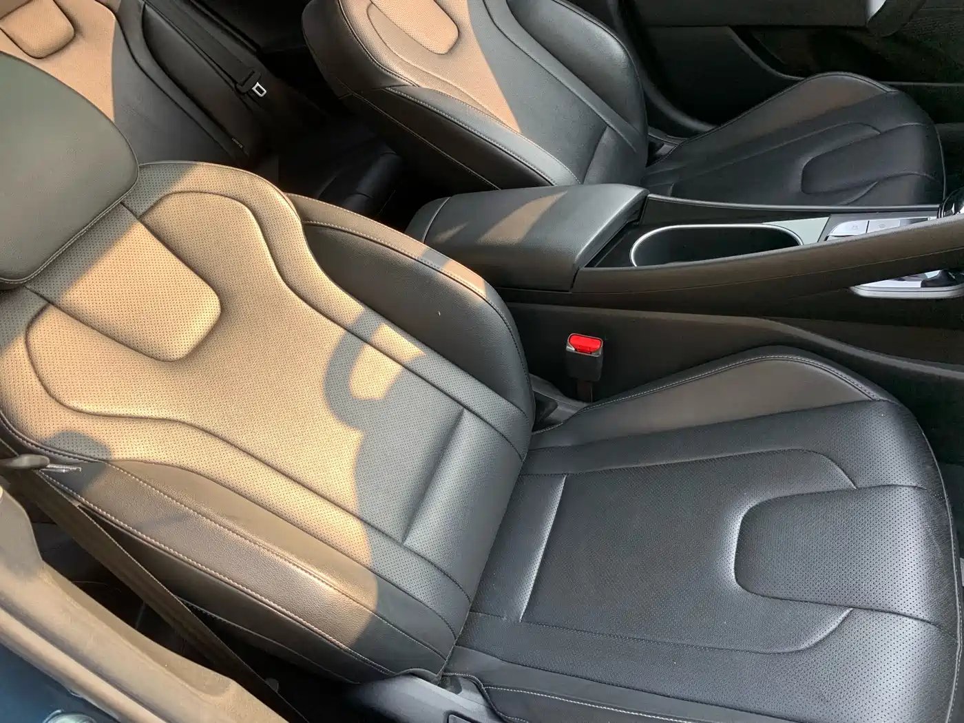 Hyundai Elantra 2021 1.5L CVT GLX Elite Edition фото 26