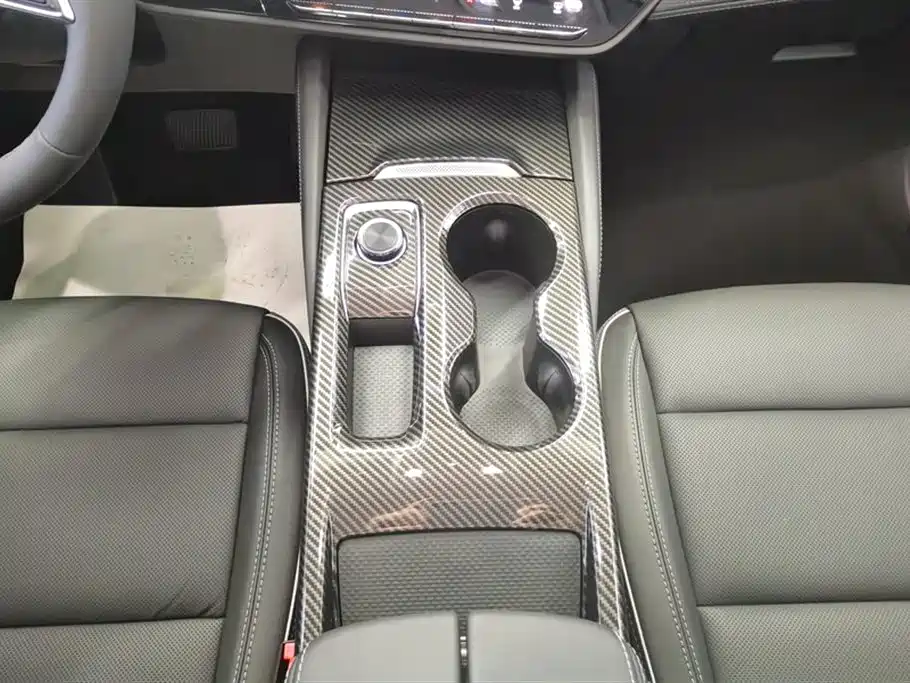 Buick Envision Plus 2025 2025 Enclave Plus 28T 2WD Platinum Edition