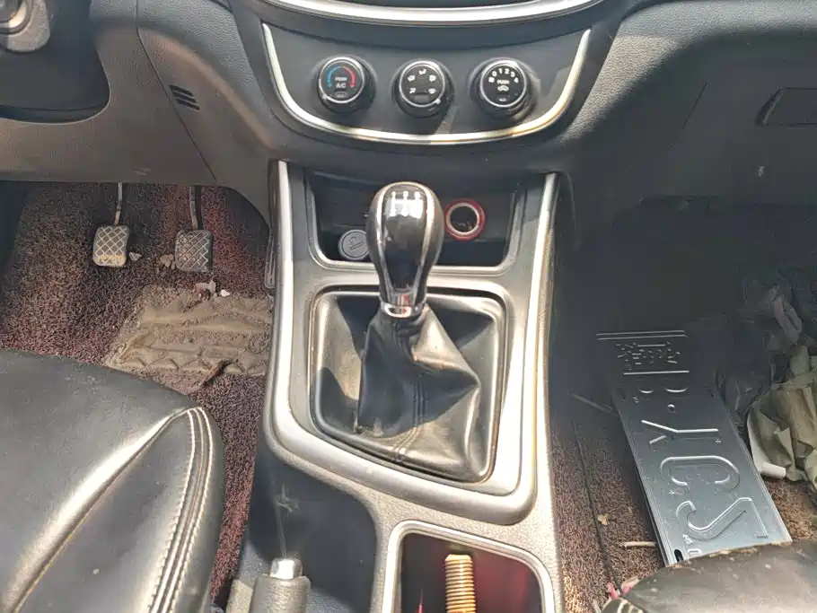 Baojun 560 2017 2016 1.8L Manual Value