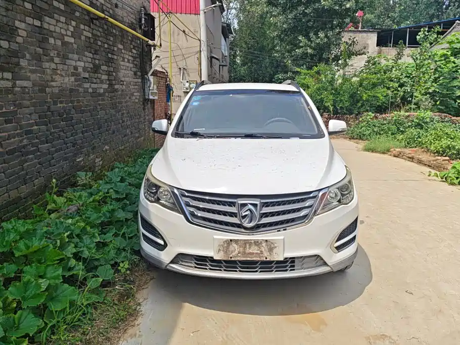 Baojun 560 2017 2016 1.8L Manual Value