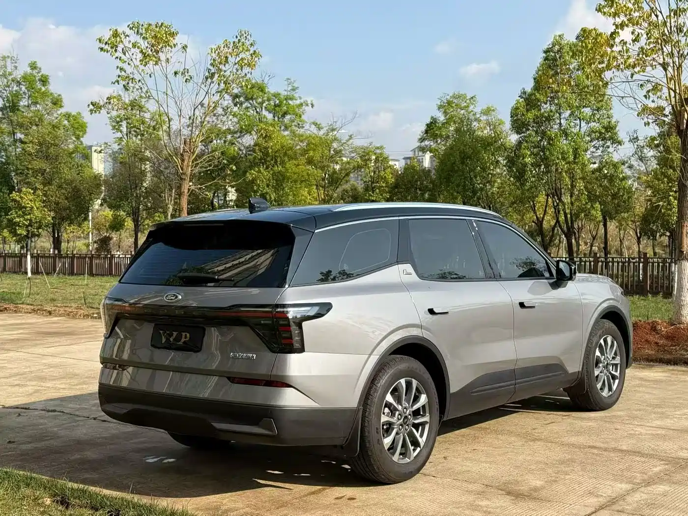 Ford Edge 2025 2025 Edge L 2.0T EcoBoost FWD 7-seater Luxury