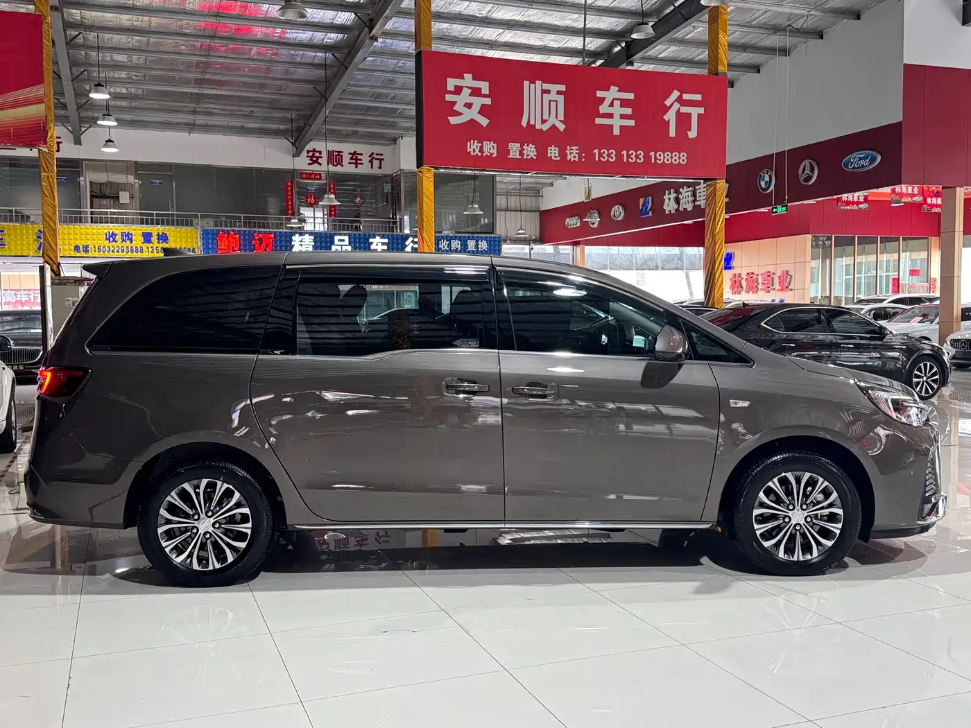 Buick GL8, миниатюра 25