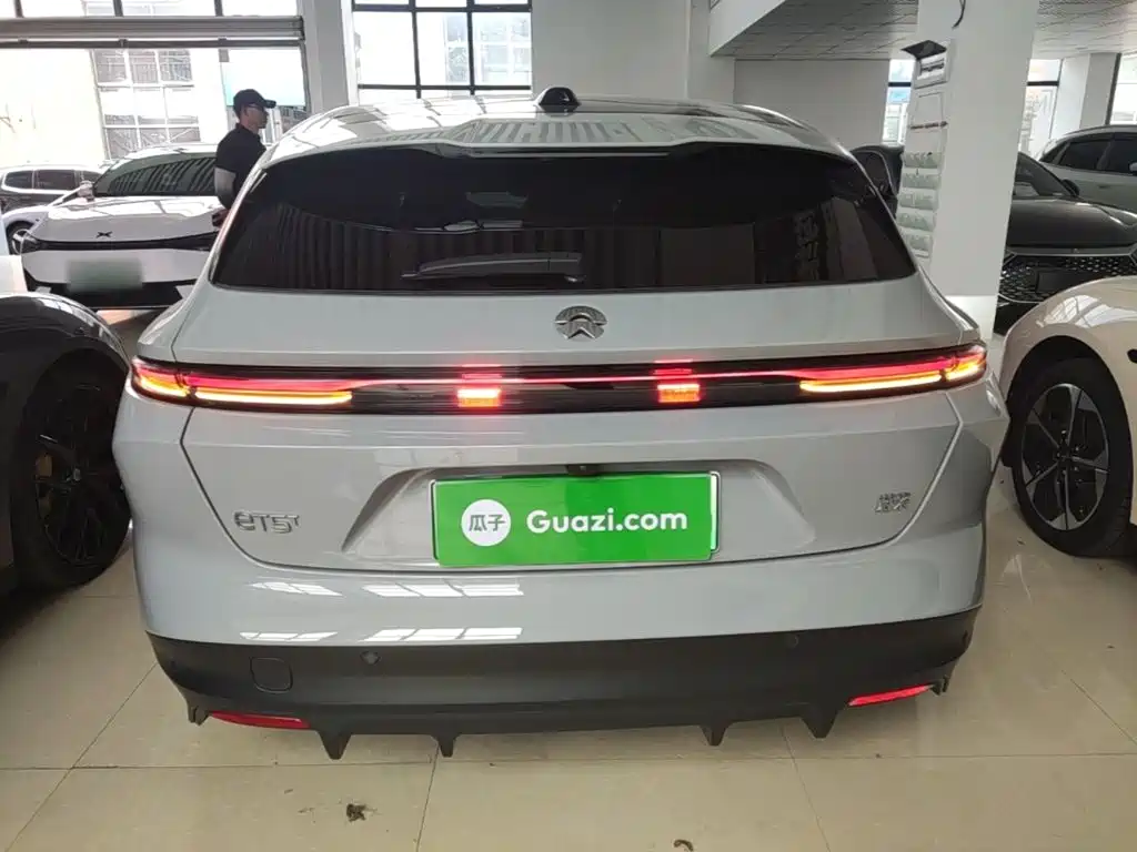 Фото 6 - NIO ET5T