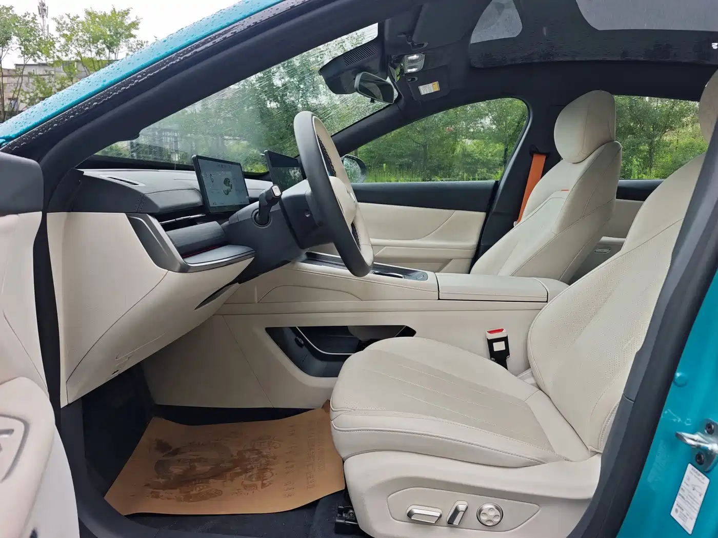 Фото 8 - Dongfeng Yipai eπ007