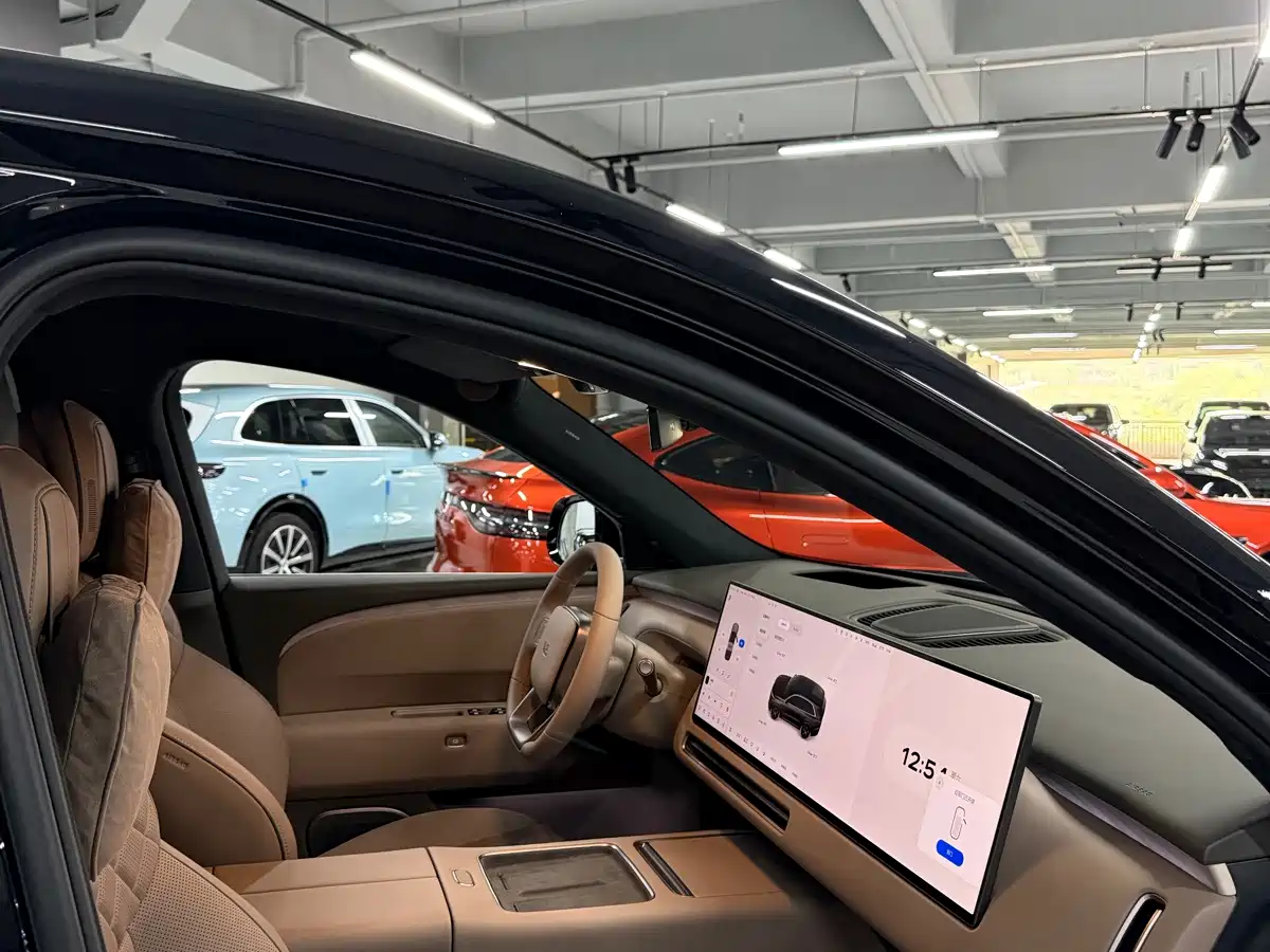 2026 Li Auto L8