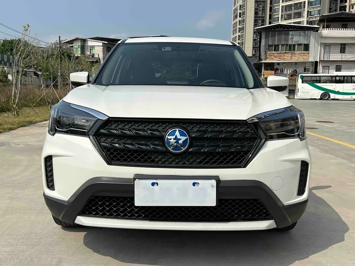 2022 Venucia T60
