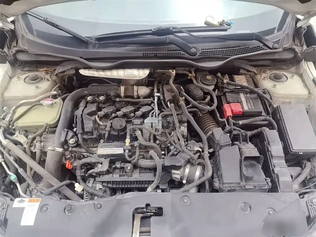 Photo 10 - Honda Civic