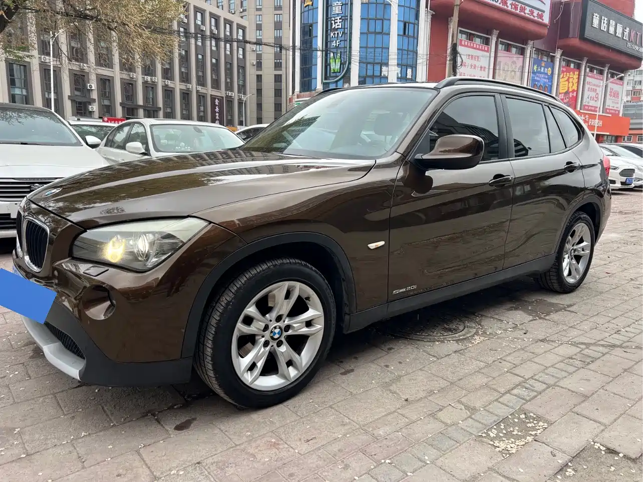 Фото 1 - BMW X1