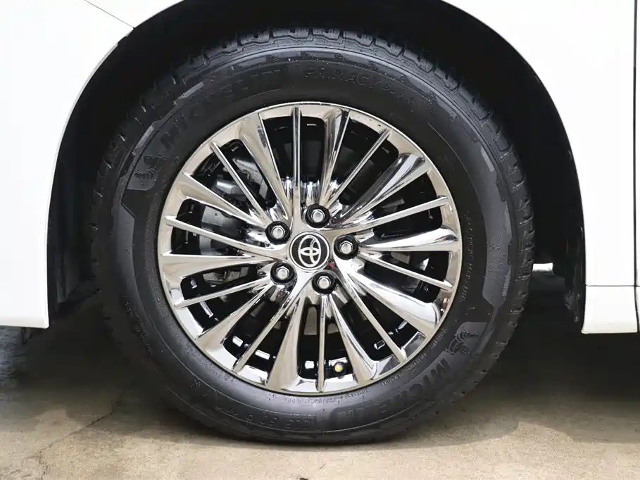 Toyota Vellfire 2020 Twin Engine 2.5L HV Premium Edition фото 33