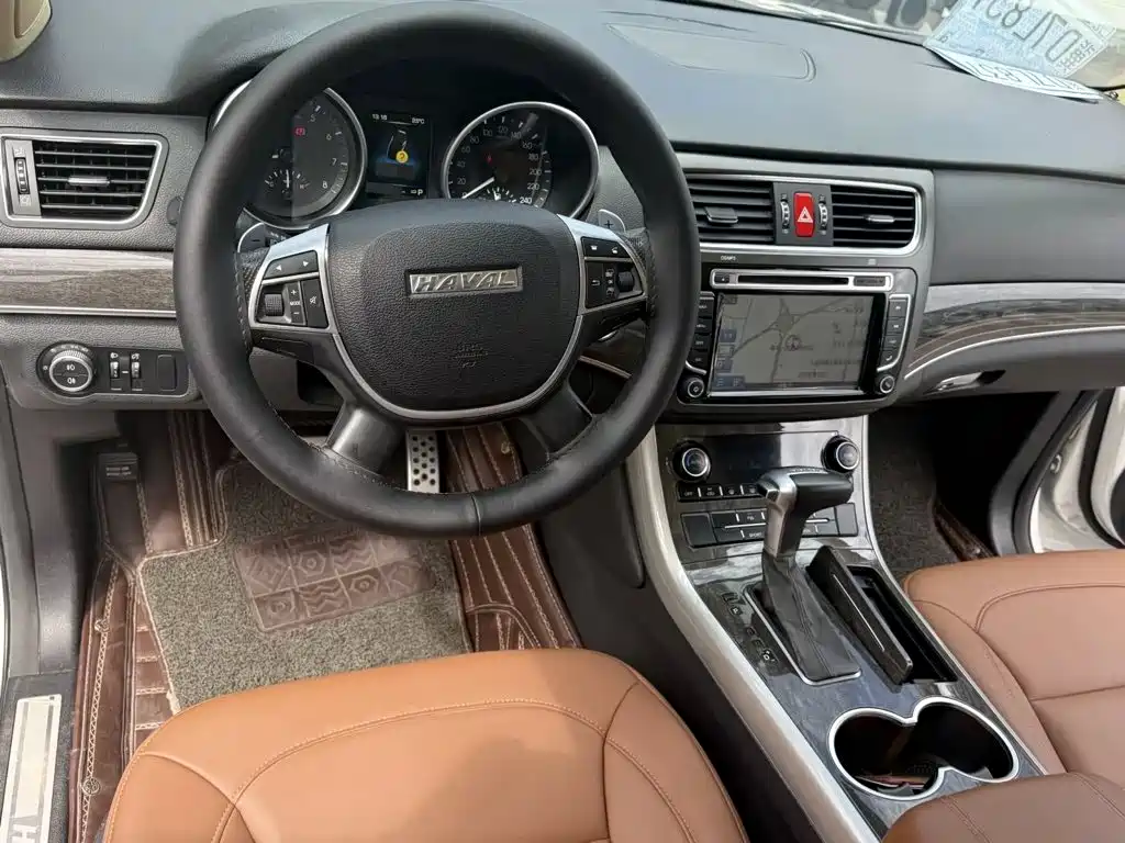 Фото 8 - Haval H8