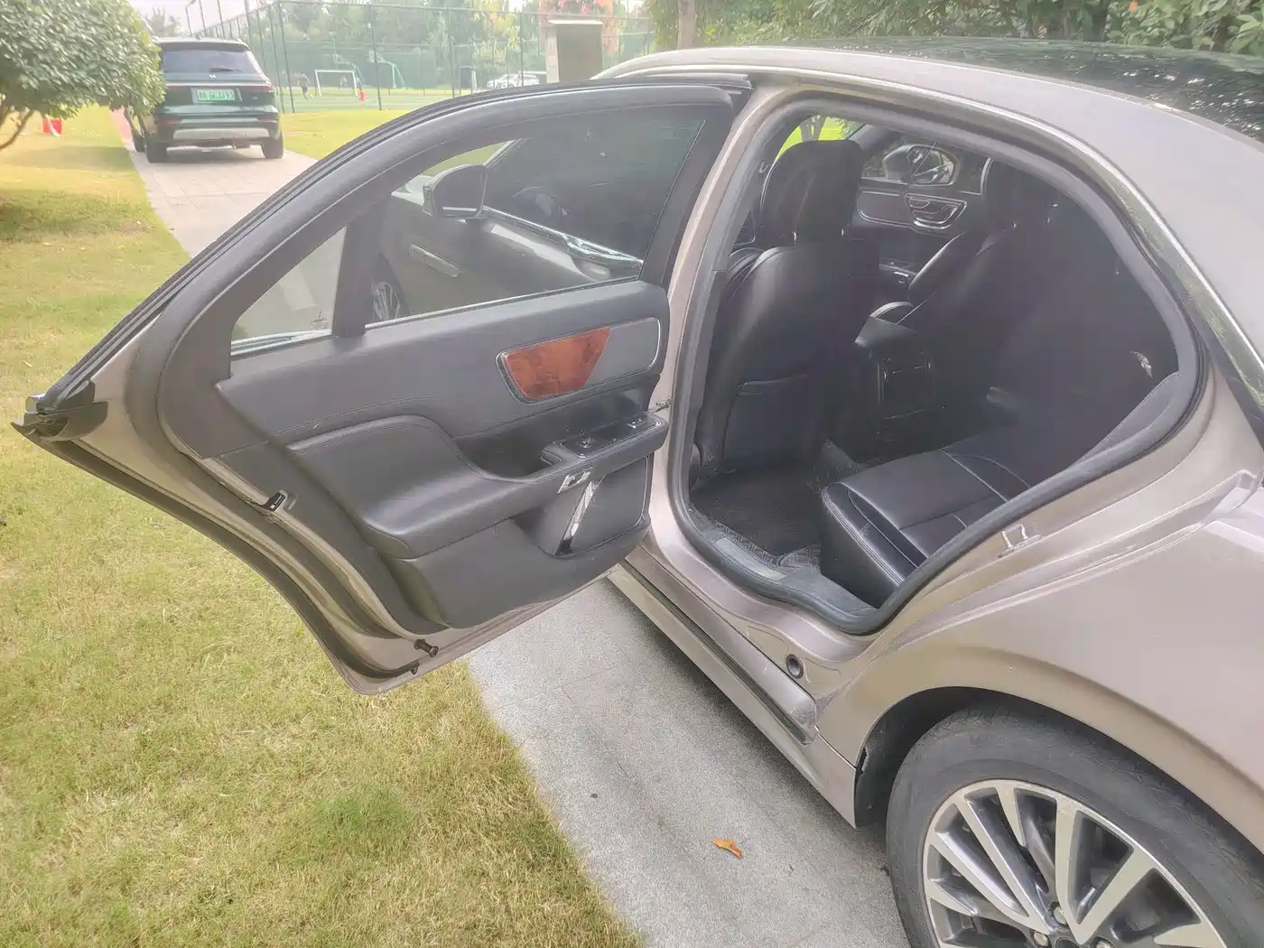 Lincoln Continental 2020 2019 2.0T 2WD Zunya Edition China V