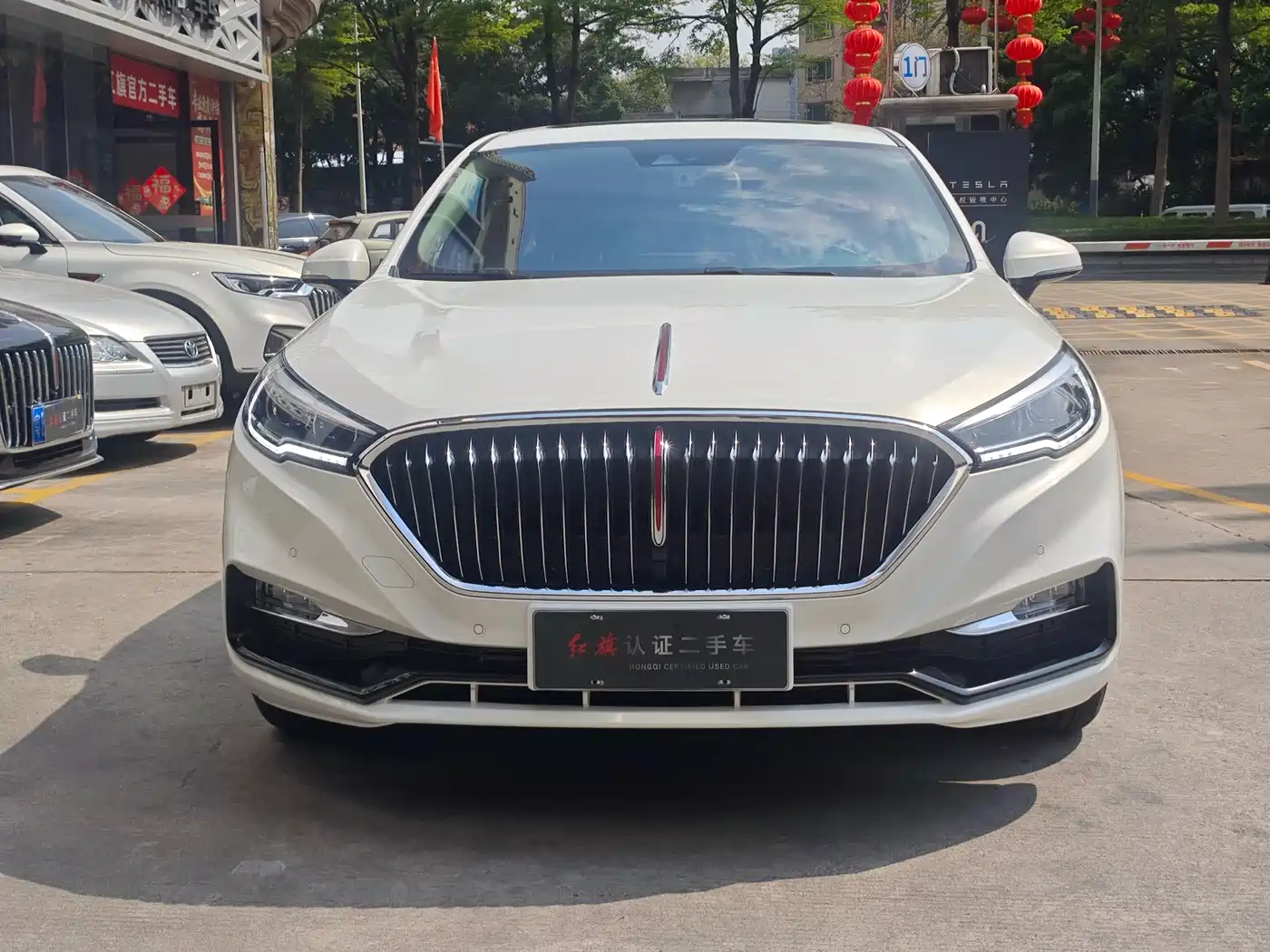 Hongqi H5 2022 Classic 1.8T Auto Smart Connect Flagship Enjoyment Edition фото 2