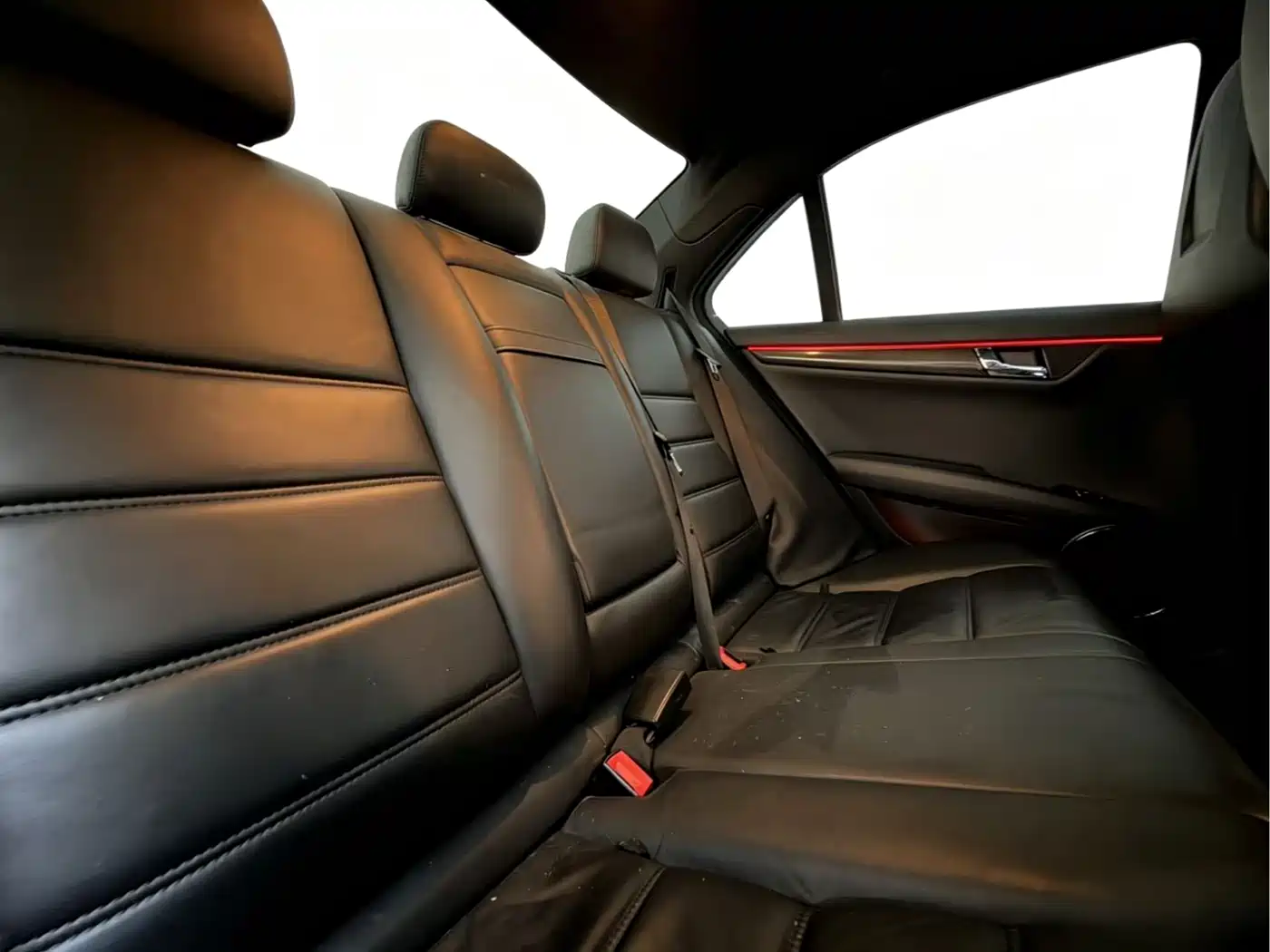 Mercedes-Benz C-Class AMG 2010 AMG C 63 Sport Enhanced Edition фото 6