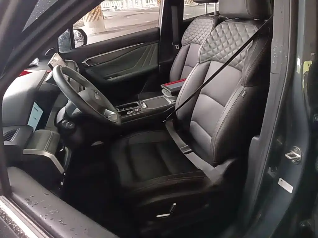 Geely Haoyue L 2023 2023 2.0T DCT Premium Model
