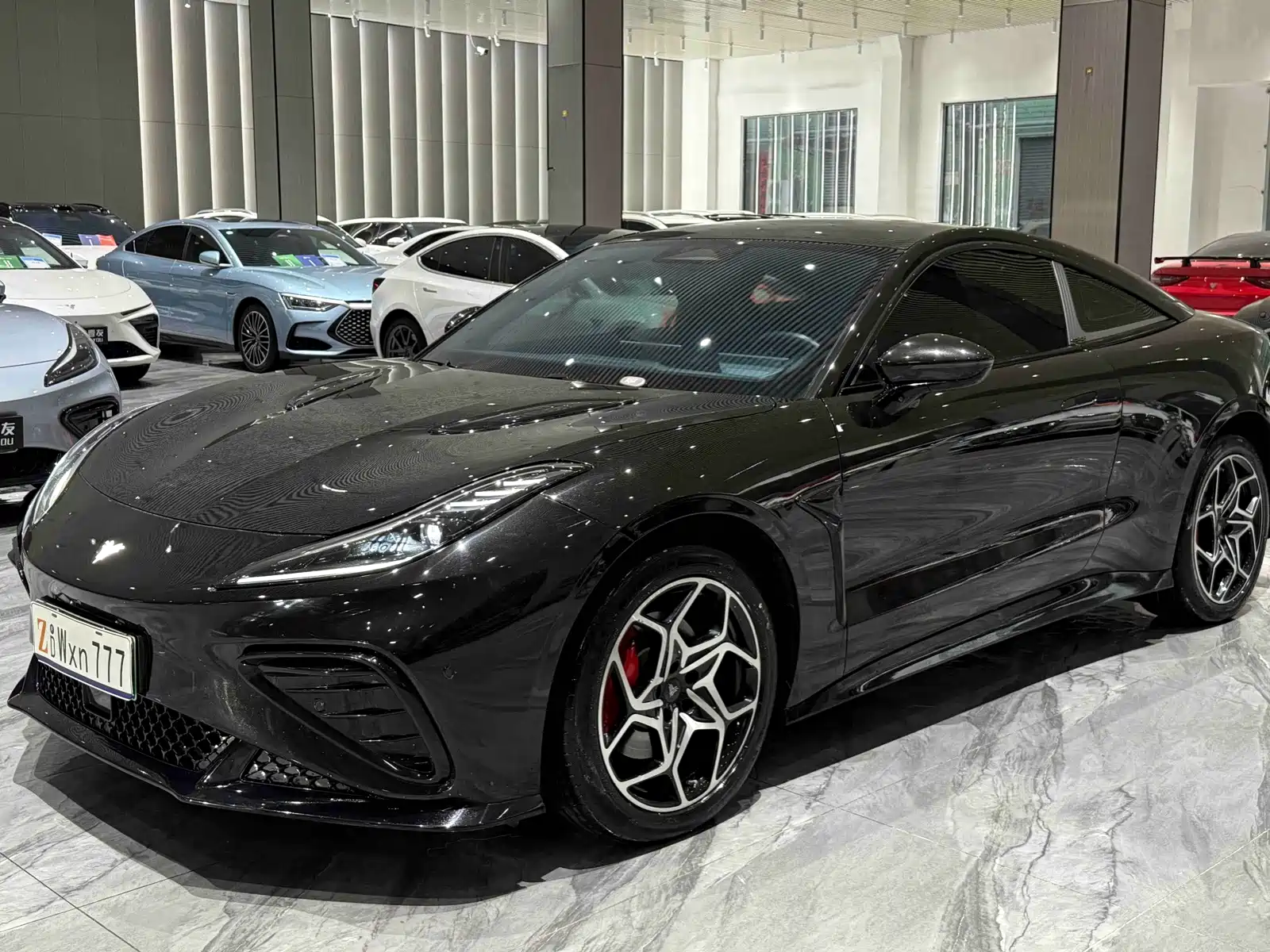 Photo 1 - Nezha Auto Nezha GT