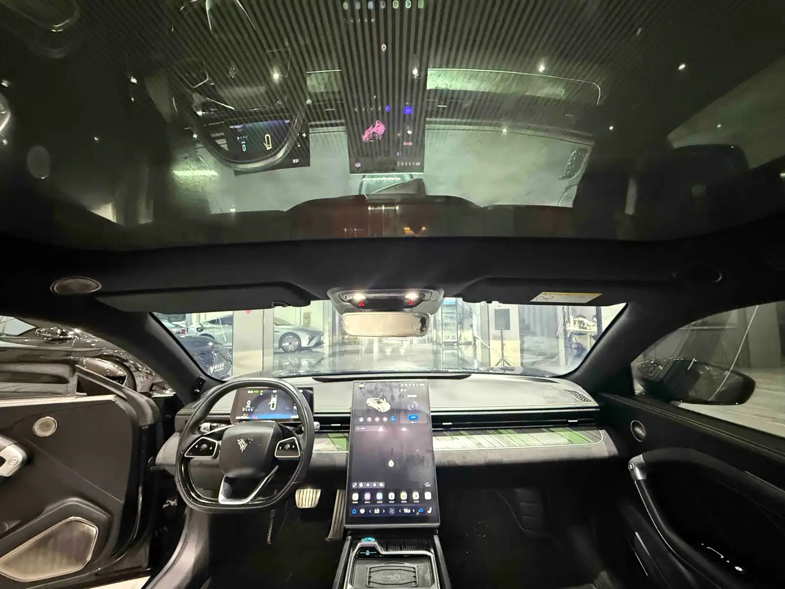 Photo 17 - Nezha Auto Nezha GT
