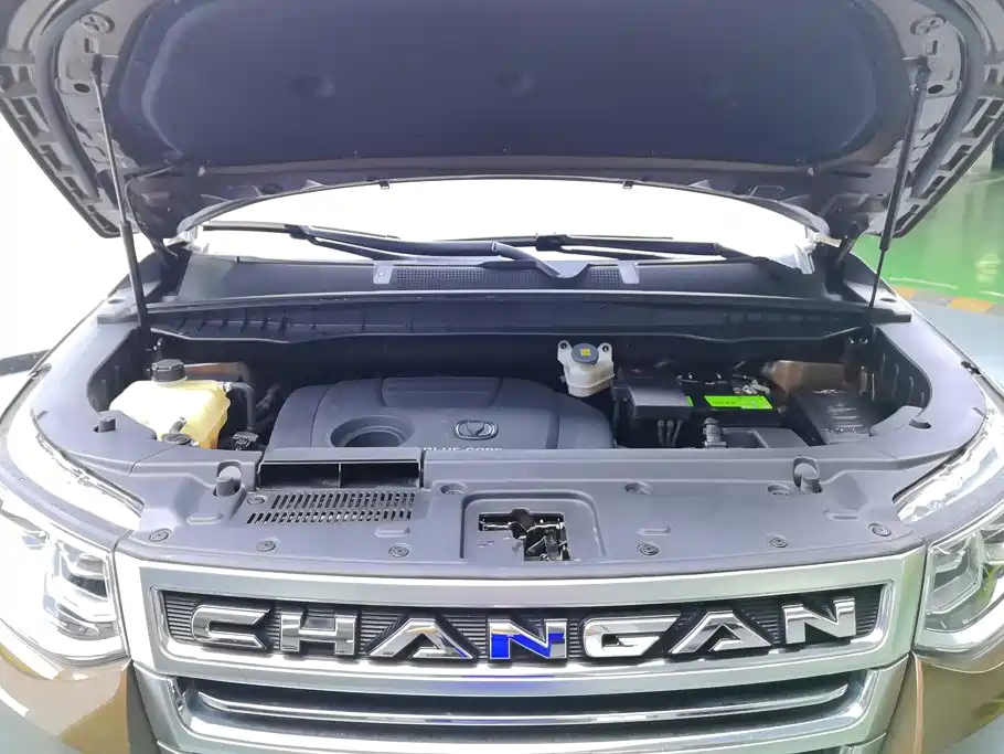 Changan CS95 2017 2017 2.0T FWD Zhiyuan Edition