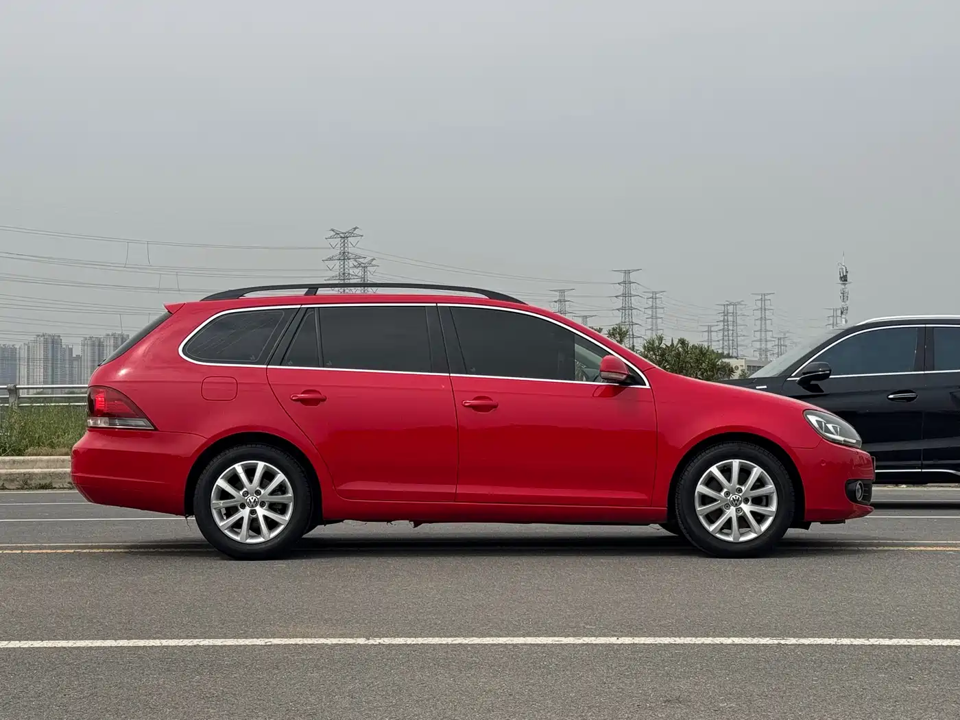 Volkswagen Golf (Import) 2011 Model 1.4TSI Luxury Touring фото 4