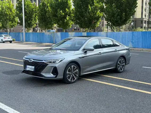 Chery Arrizo 8 1.6T DCT, Смарт