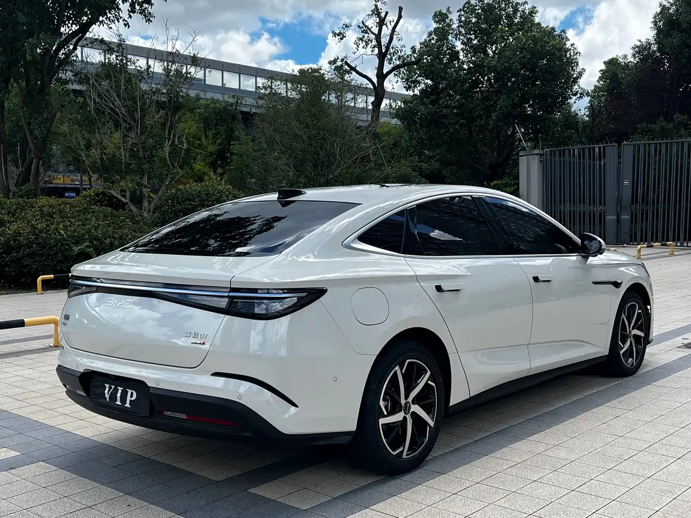 BYD Seal 07 DM-i 2025 2026 DM-i 1.5T 230km Flagship