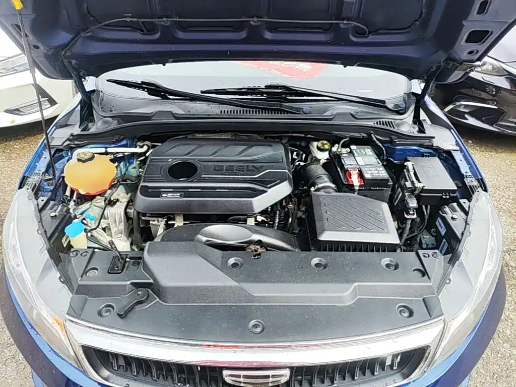 Фото 20 - Geely Emgrand GL
