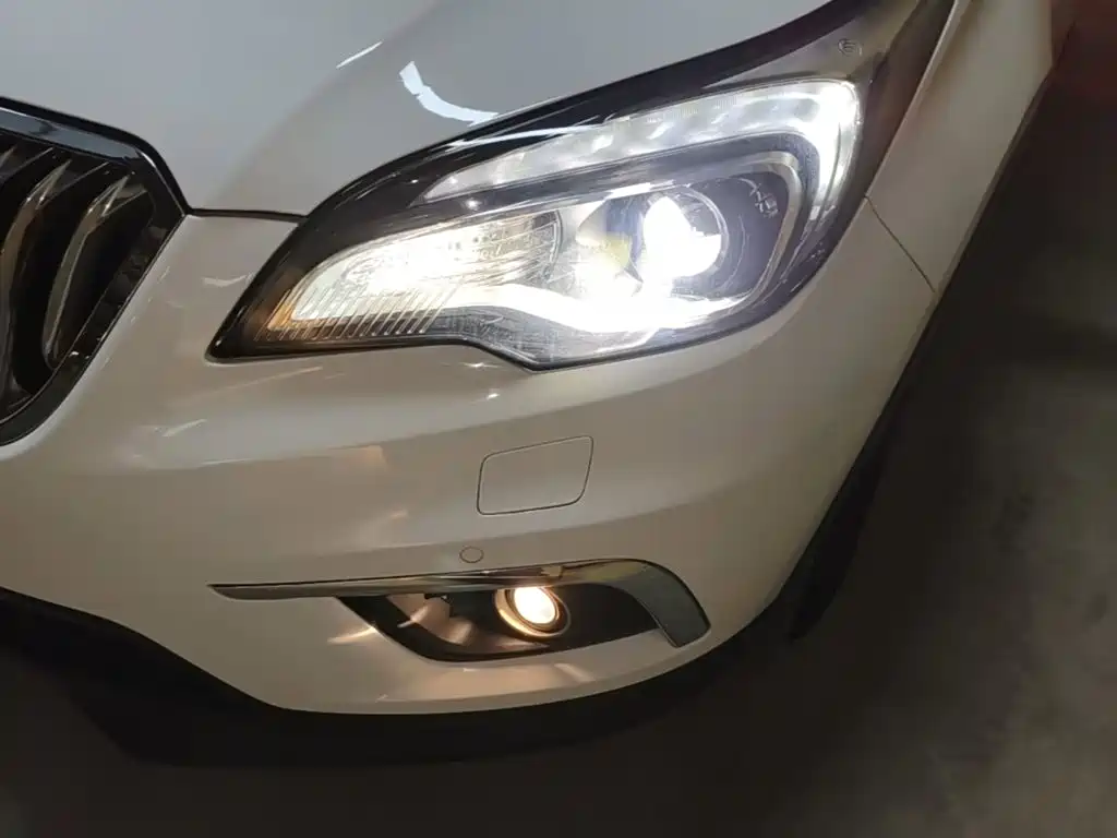 Buick Envision Plus 2015 2014 28T 4WD Luxury