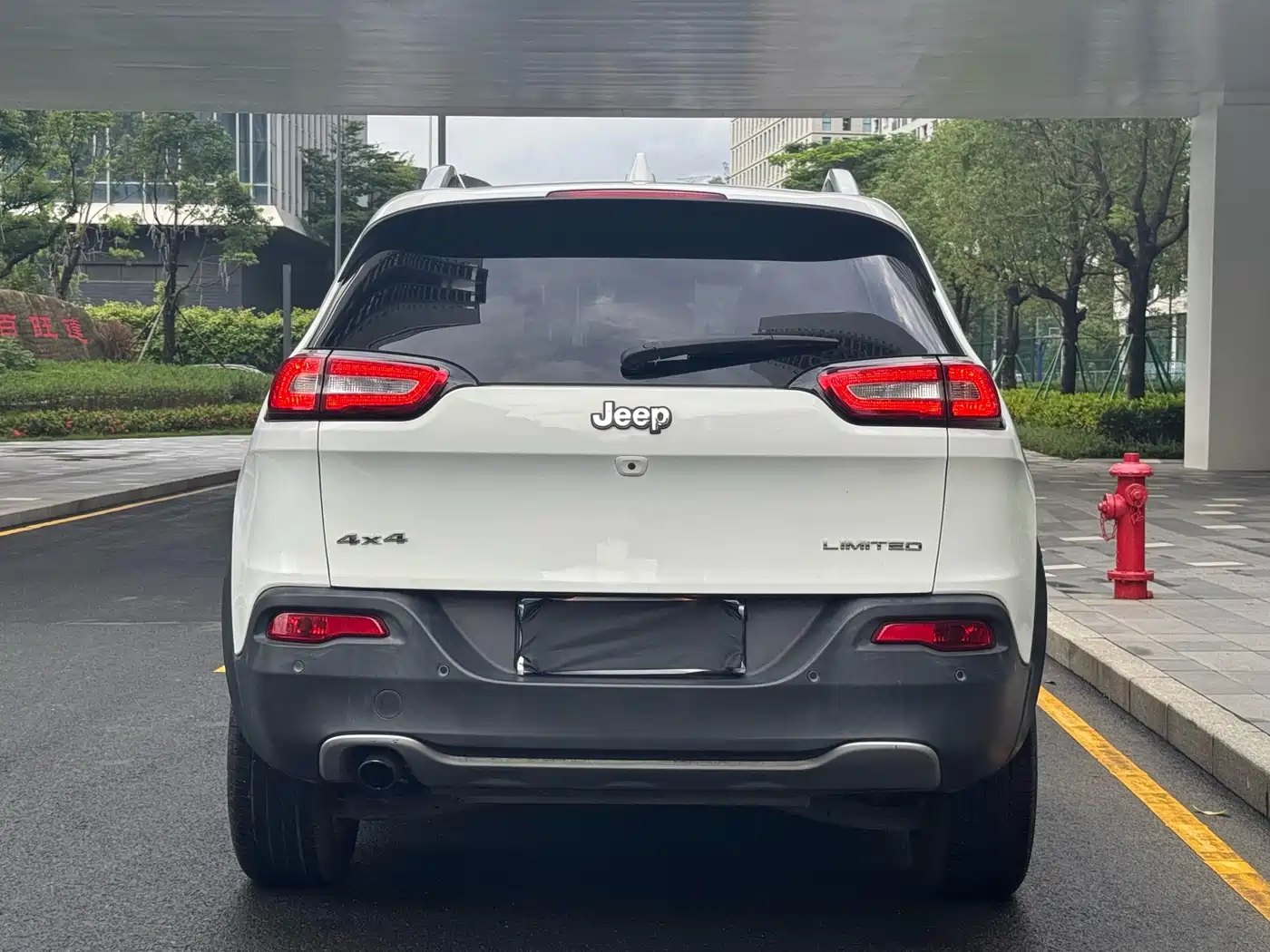 Jeep Cherokee (Import) 2015 2014 2.4L Elite