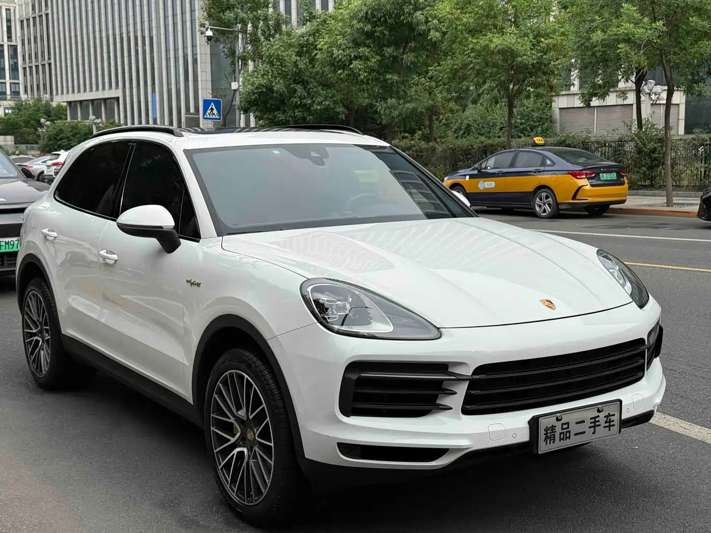 Porsche Cayenne New Energy 2020 Cayenne E-Hybrid 2.0T фото 3