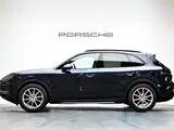 صورة 7 - Porsche Cayenne