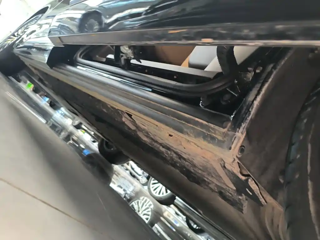Denza D9 2023 2022 DM-i 970 AWD Flagship